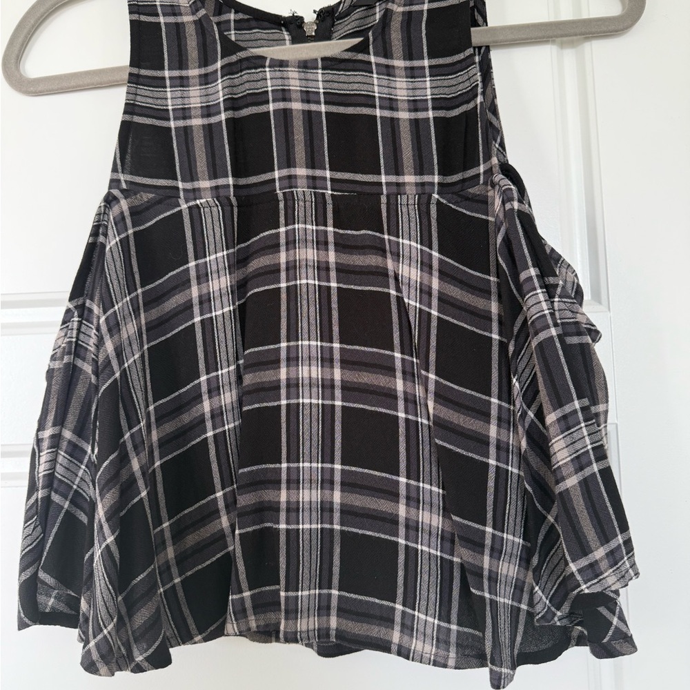 Guess Vintage Black and Gray Cropped Shirt